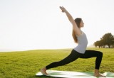 Rủi ro và lợi ích của yoga với bệnh viêm khớp dạng thấp.